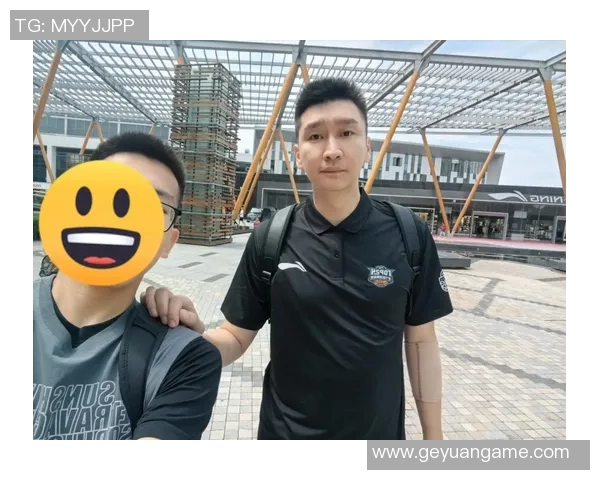 孙悦：小时候根本不知篮球为何物&想练武当大侠 但太高了教练不收