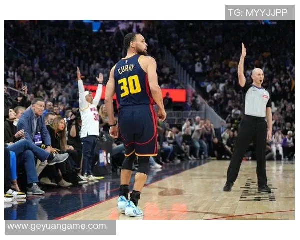 49分+9记三分球！就在今天，4项前无古人的NBA纪录被库里达成了